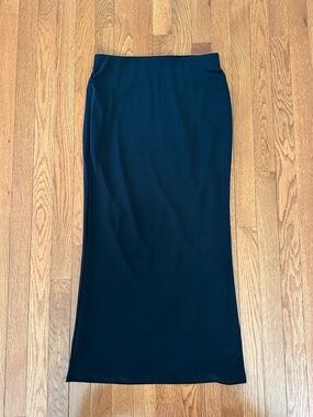 Aritzia Babaton Formulate Maxi Skirt - Black Size M -